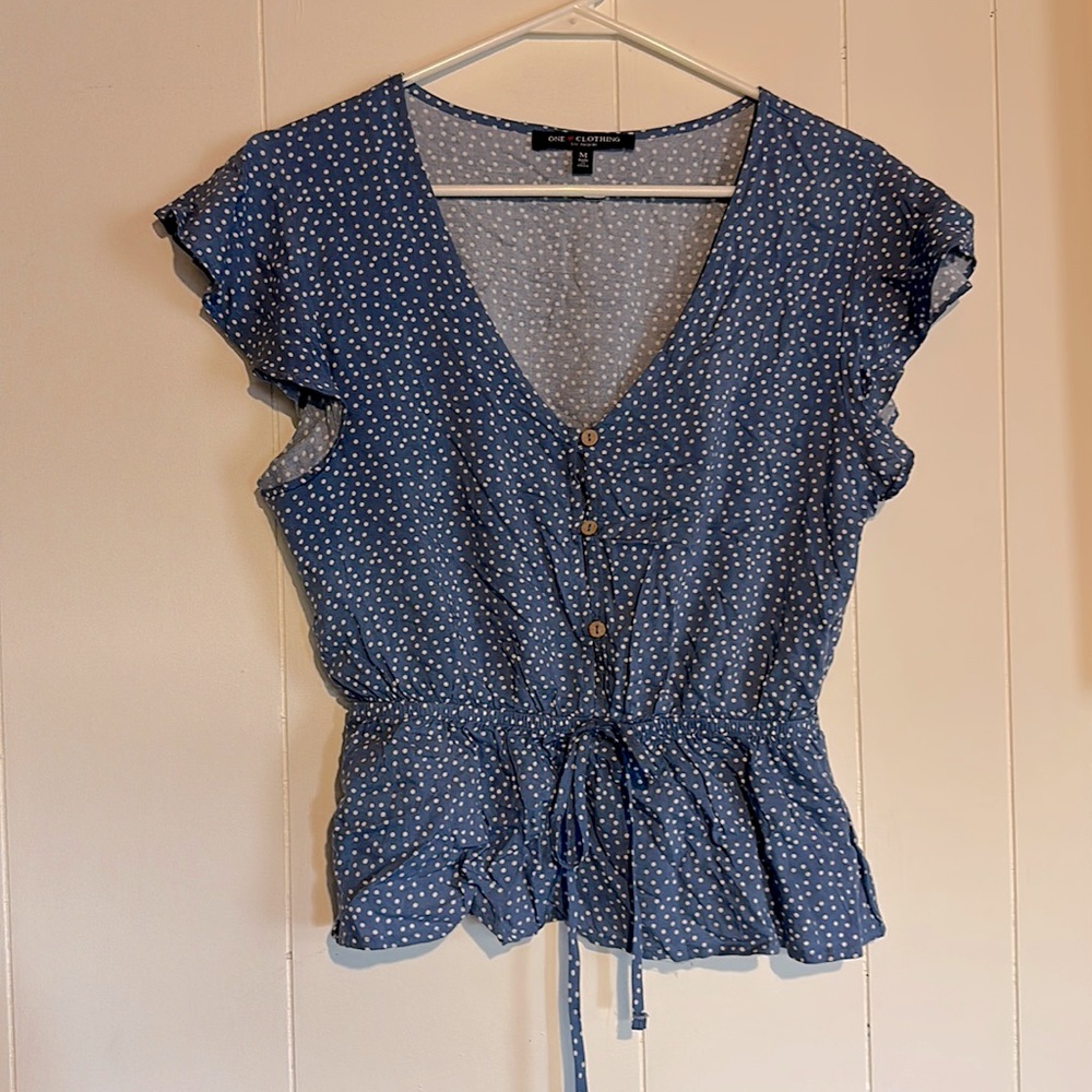 Cute blue speckled shirt size MD